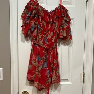 WAYF size medium off the shoulder floral romper like new